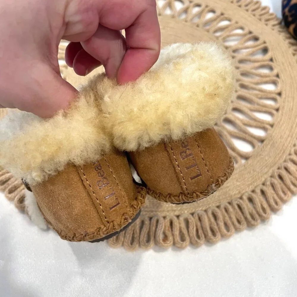L.L. Bean Toddlers' Wicked Good Slippers Brown Suede Size 3-4